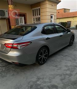 تۆیۆتا کامری